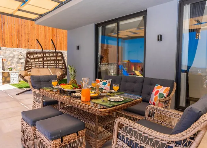 别墅 3 Bedroom Seaview 5765 卡尔坎