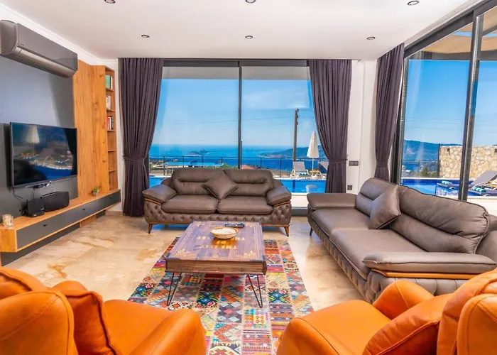 3 Bedroom Seaview 5765 别墅 *