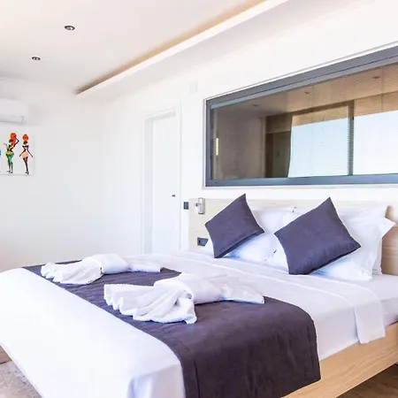 Villa 3 Bedroom Seaview 5765 Kalkan