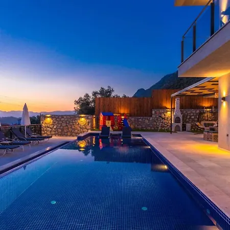 3 Bedroom Seaview 5765 * Kalkan