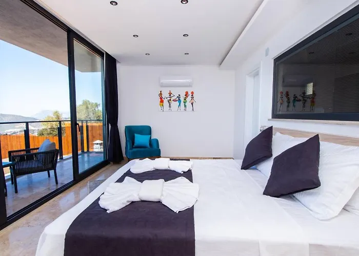 Villa 3 Bedroom Seaview 5765 Kalkan